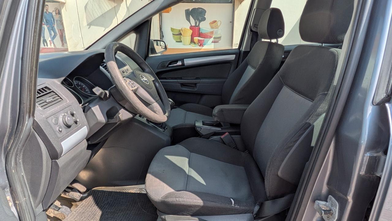 Opel Zafira 1.9 CDTI 101CV Cosmo