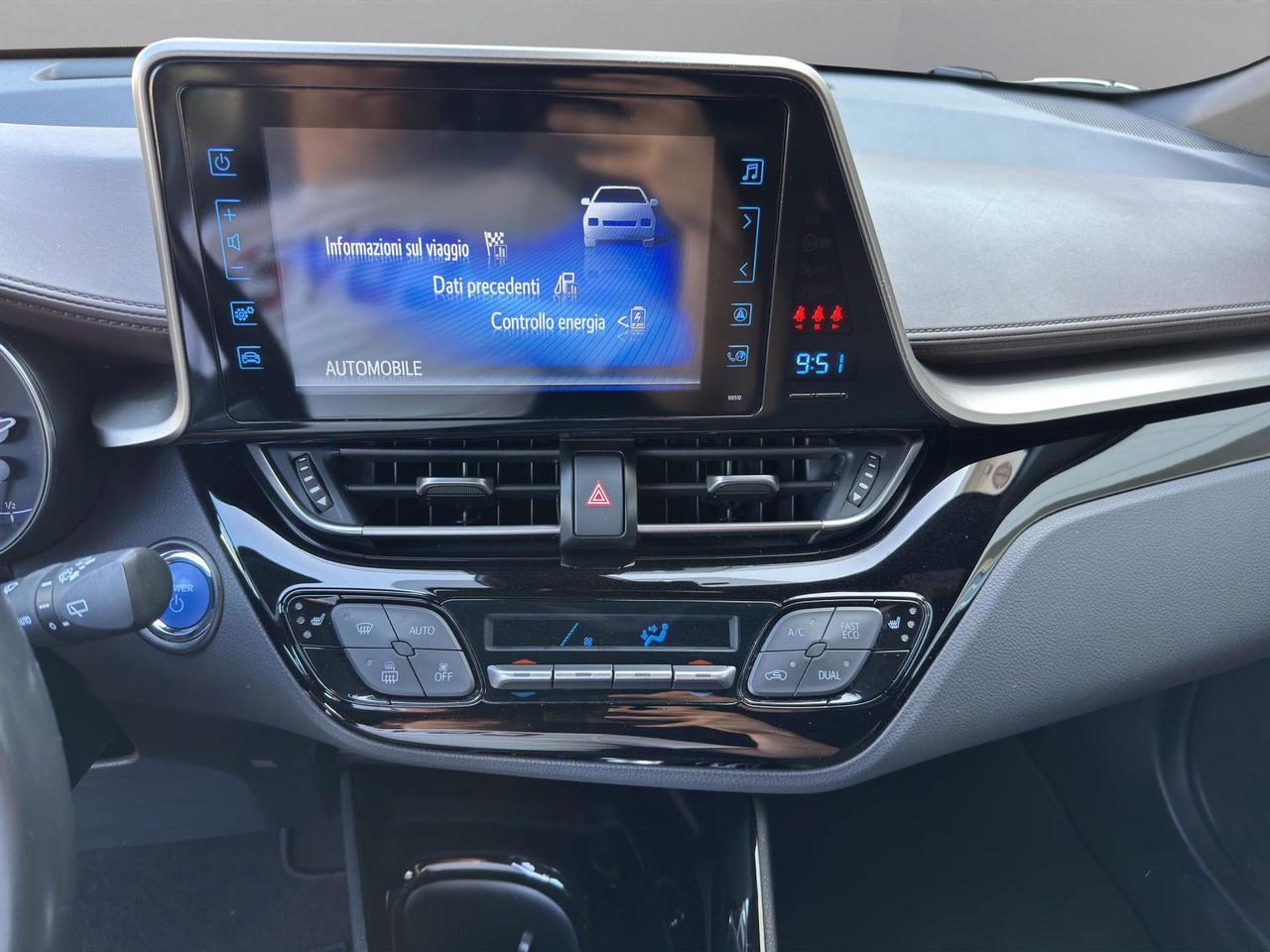 Toyota C-HR 1.8h Lounge 2wd e-cvt my18