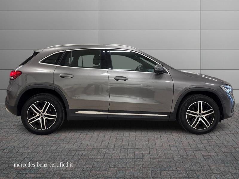 Mercedes GLA 200 200 D Sport 8G-DCT