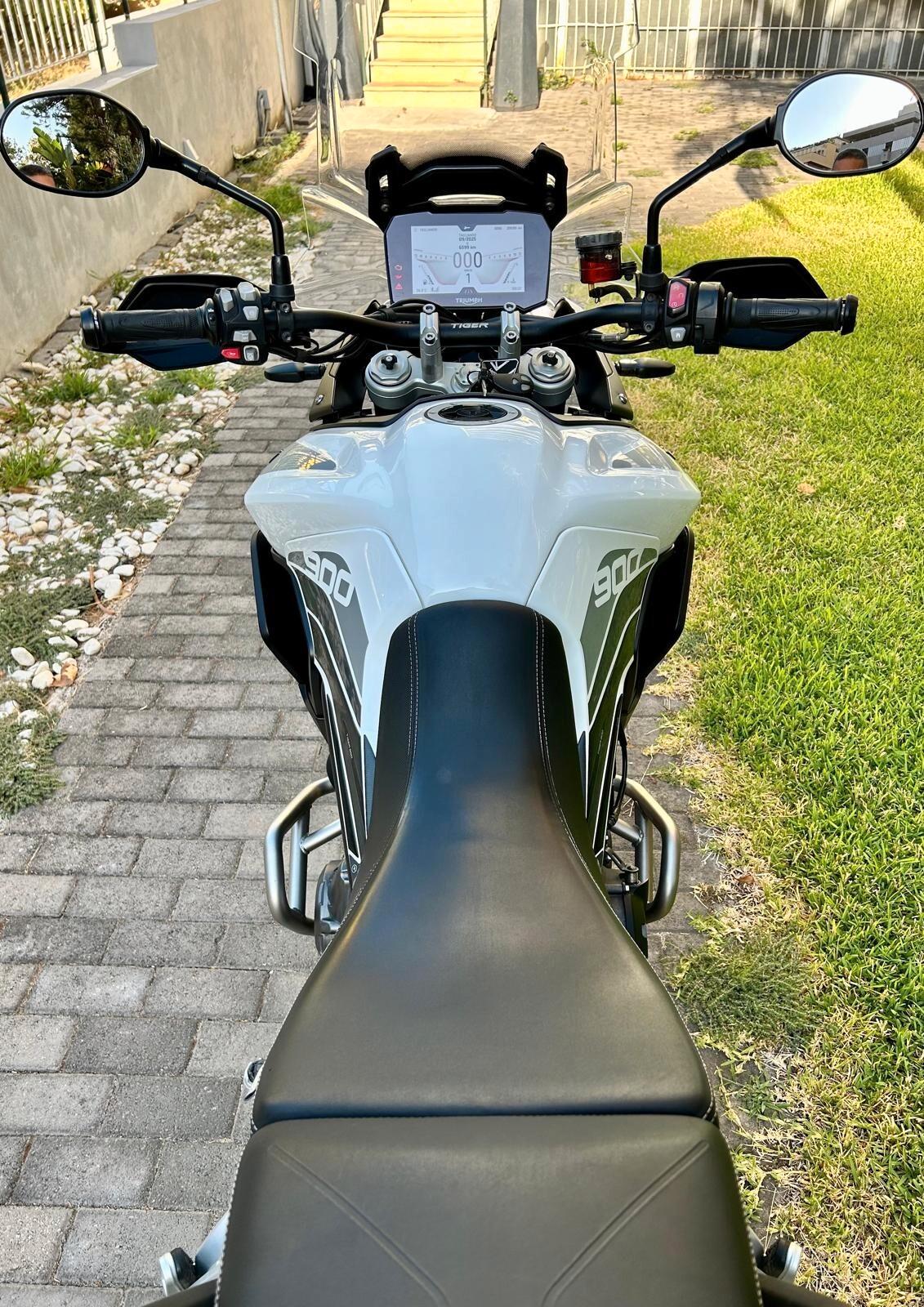 Triumph Tiger 900 GT Pro