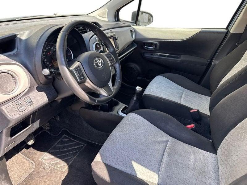 Toyota Yaris 1.0 Lounge