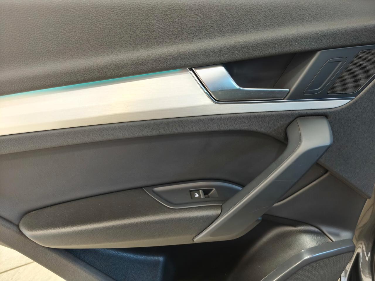 Audi Q5 40 TDI 204 CV quattro S tronic line plus - Led matrix - Tetto - Luci led ambient