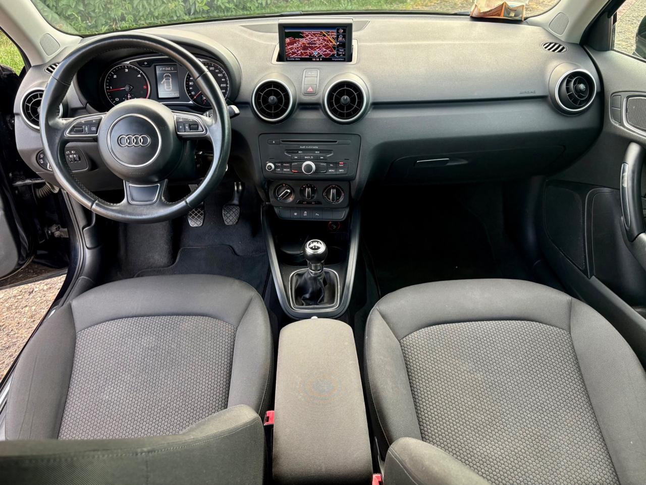 Audi A1 1.6 TDI 90cv ADMIRED SI NEO PATENTATI