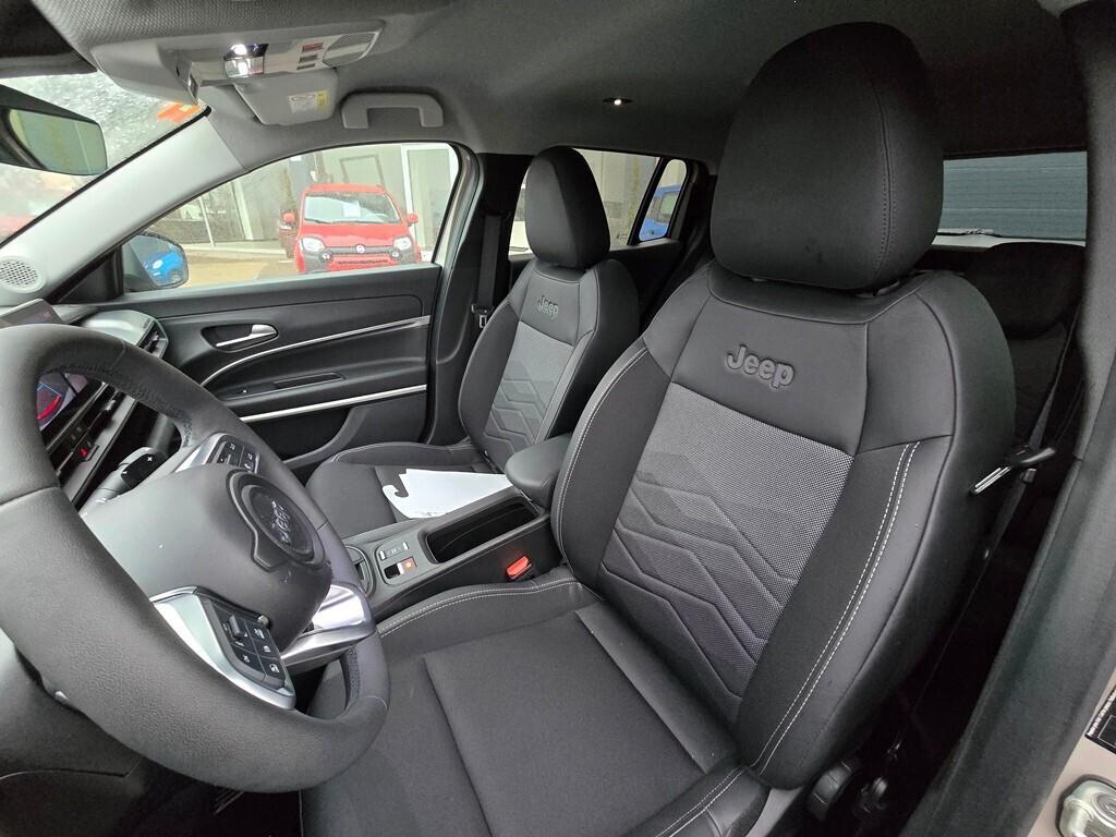 Jeep Avenger 1.2 Turbo 110 CV MHEV Summit