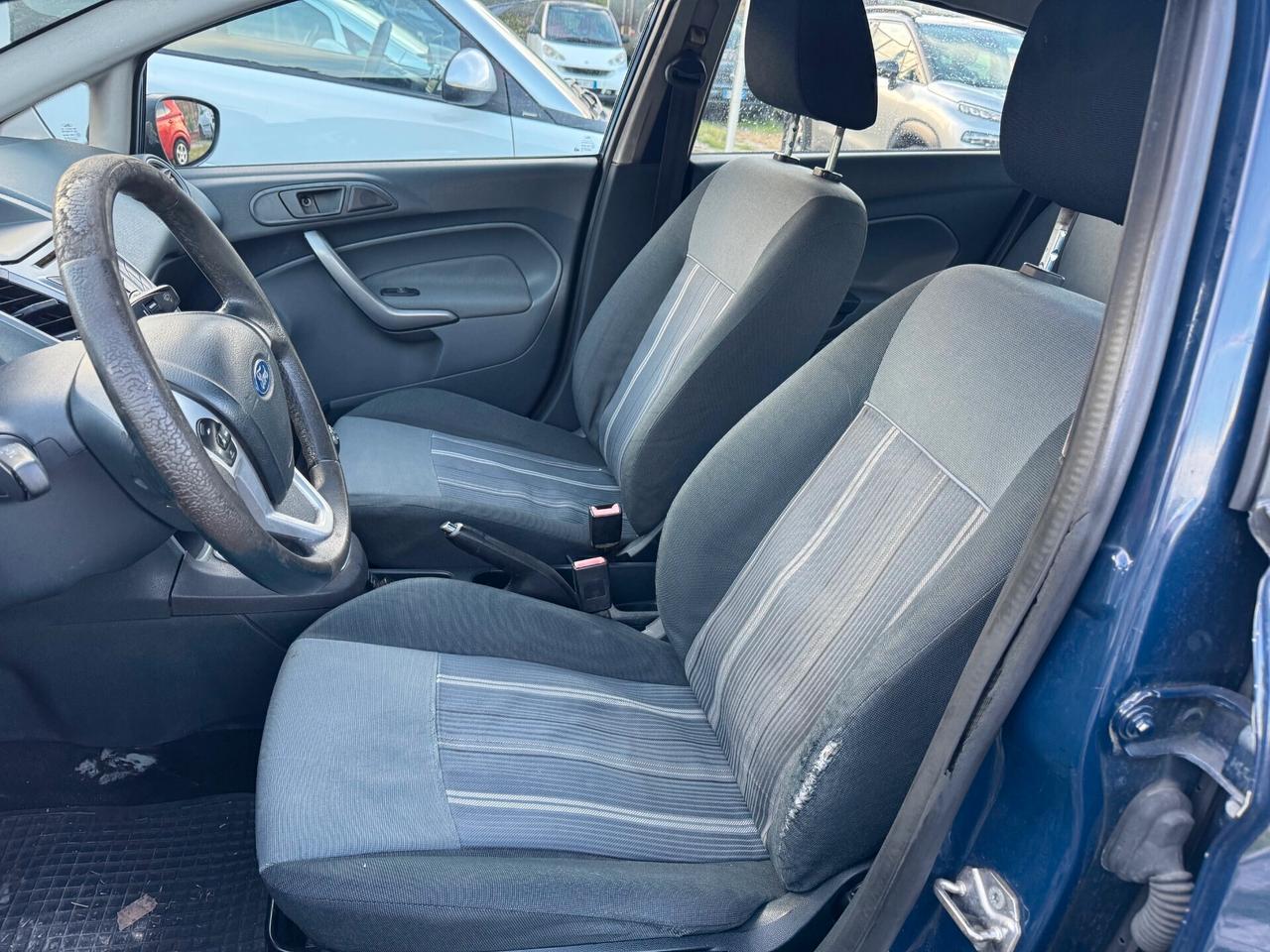 Ford Fiesta 5P. 1.4cc BenzGPL 96cv Titanium