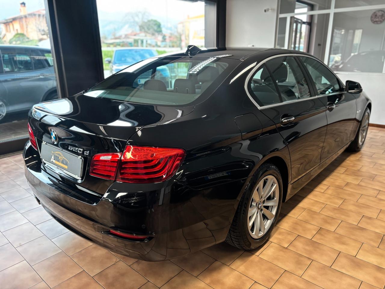 BMW 520 d Business 190cv auto*TAGLIANDI CERTIFICATI