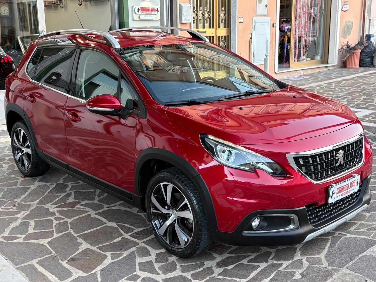 Peugeot 2008 BlueHDi 120 EAT6 Allure FULL/LED/NAV