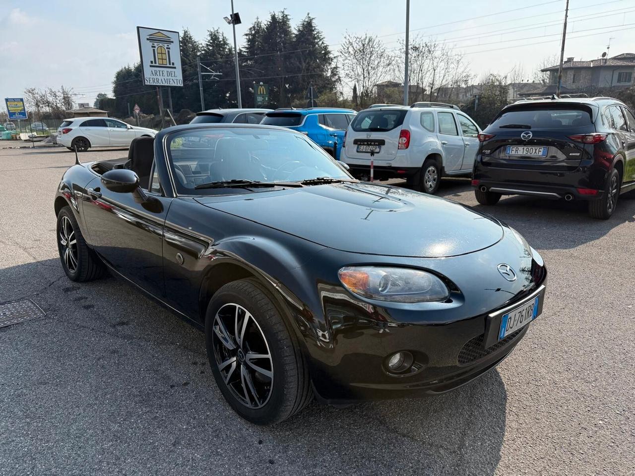 Mazda MX-5 Roadster 1.8L Wind