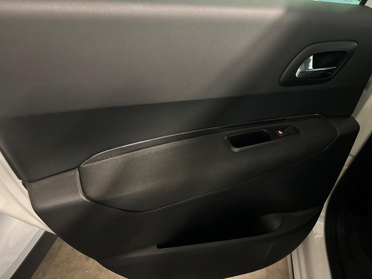 Peugeot 3008 1.6 HDi |OK NEOPATENTATI |