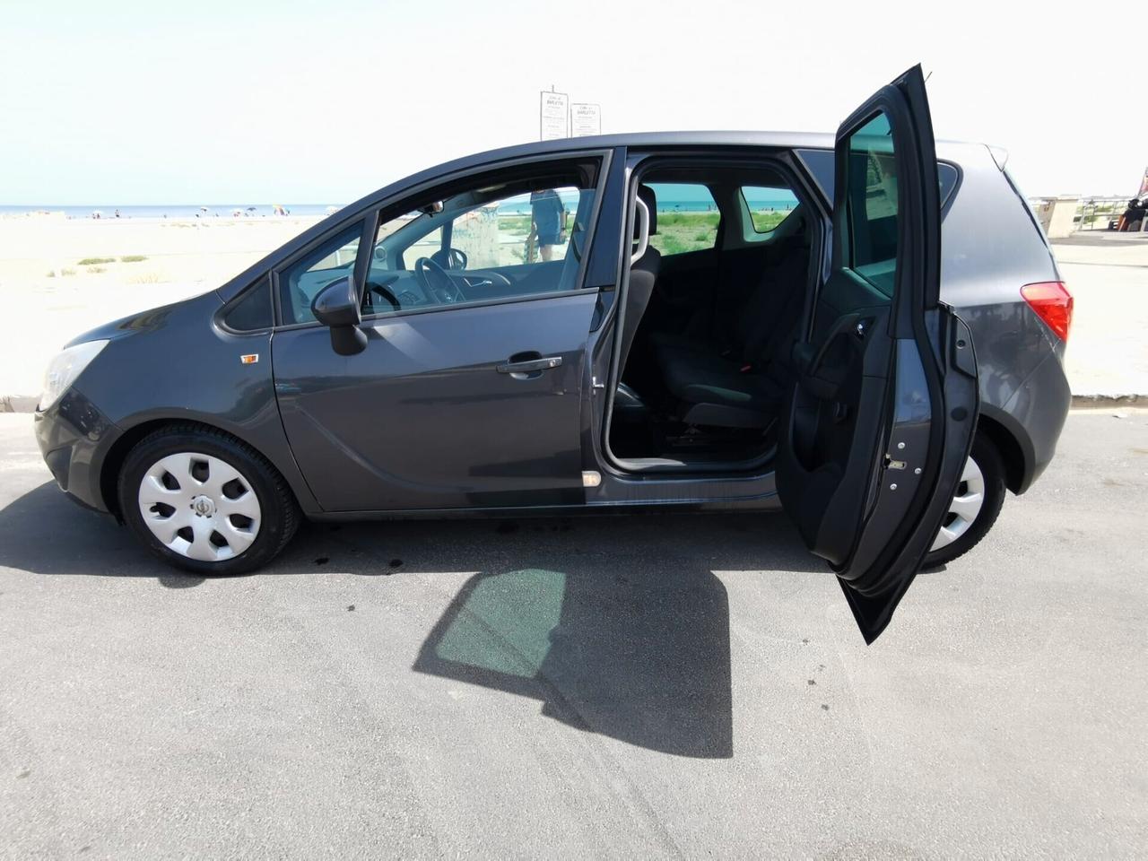Opel Meriva 1.4 100CV Cosmo 11/2011