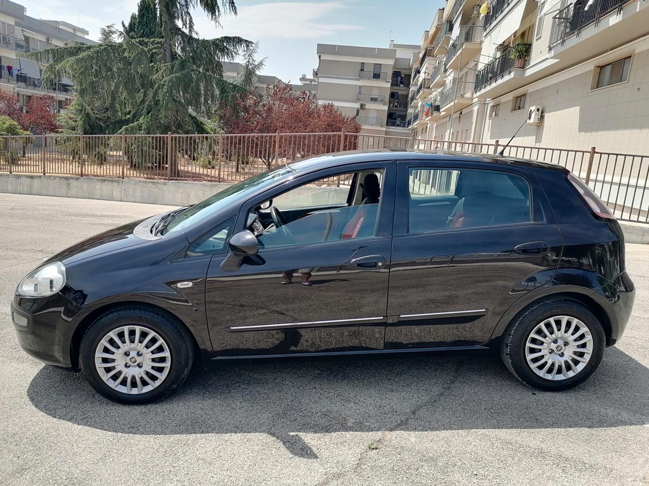 Fiat Punto Evo 1.3 Mjt 75 CV 5 porte GANCIO TRAINO