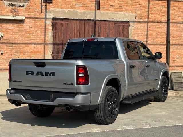 Dodge RAM Laramie Night Edition
