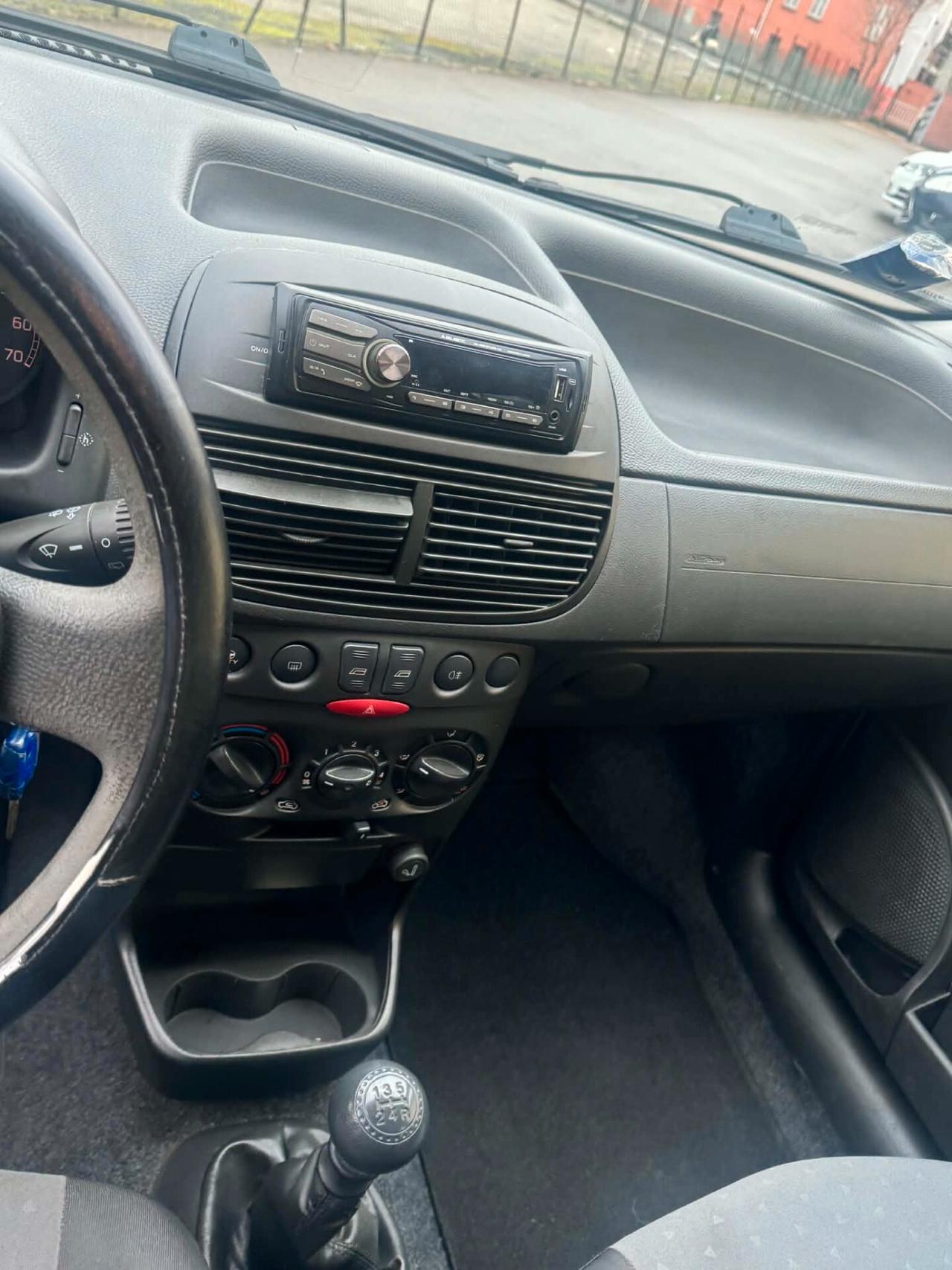 Fiat Punto 1.2 5 porte Dynamic