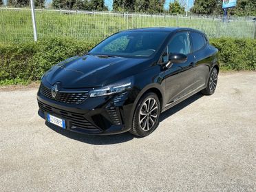 Renault Clio TCe 90 CV Techno Benzina 5 Porte