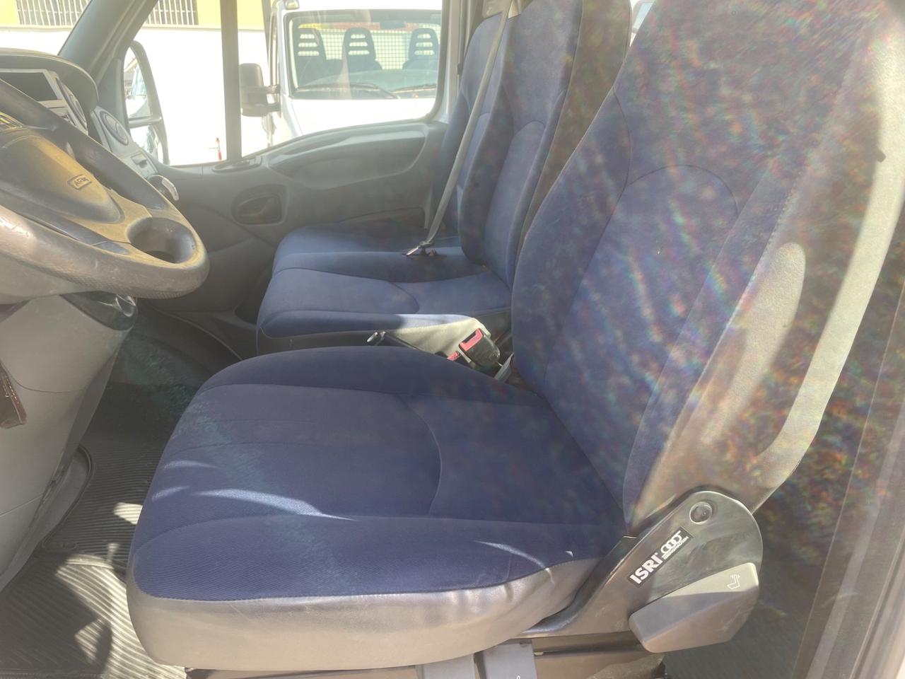 Iveco daily 35c12 7 posti cassone fisso