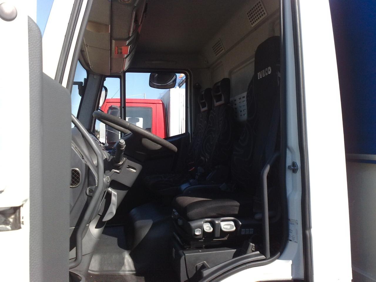 Iveco Eurocargo 100E22 PIANALE - 2011