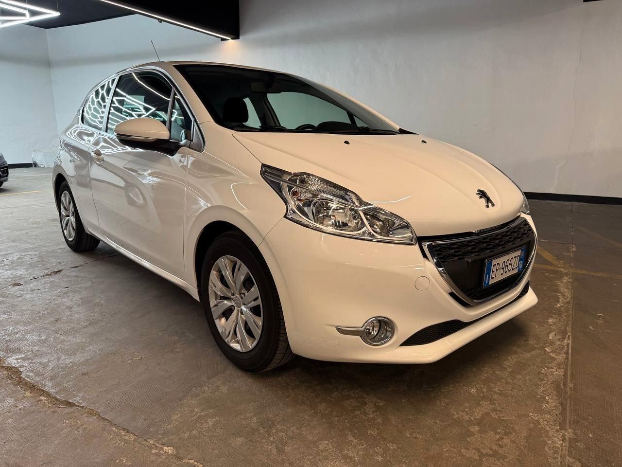 Peugeot 208 1.2 VTi 82 CV 3 porte Access
