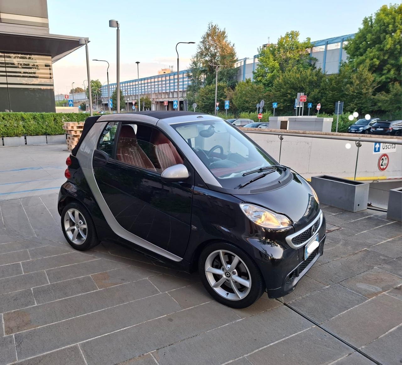 Smart ForTwo 1000 52 kW MHD cabrio passion