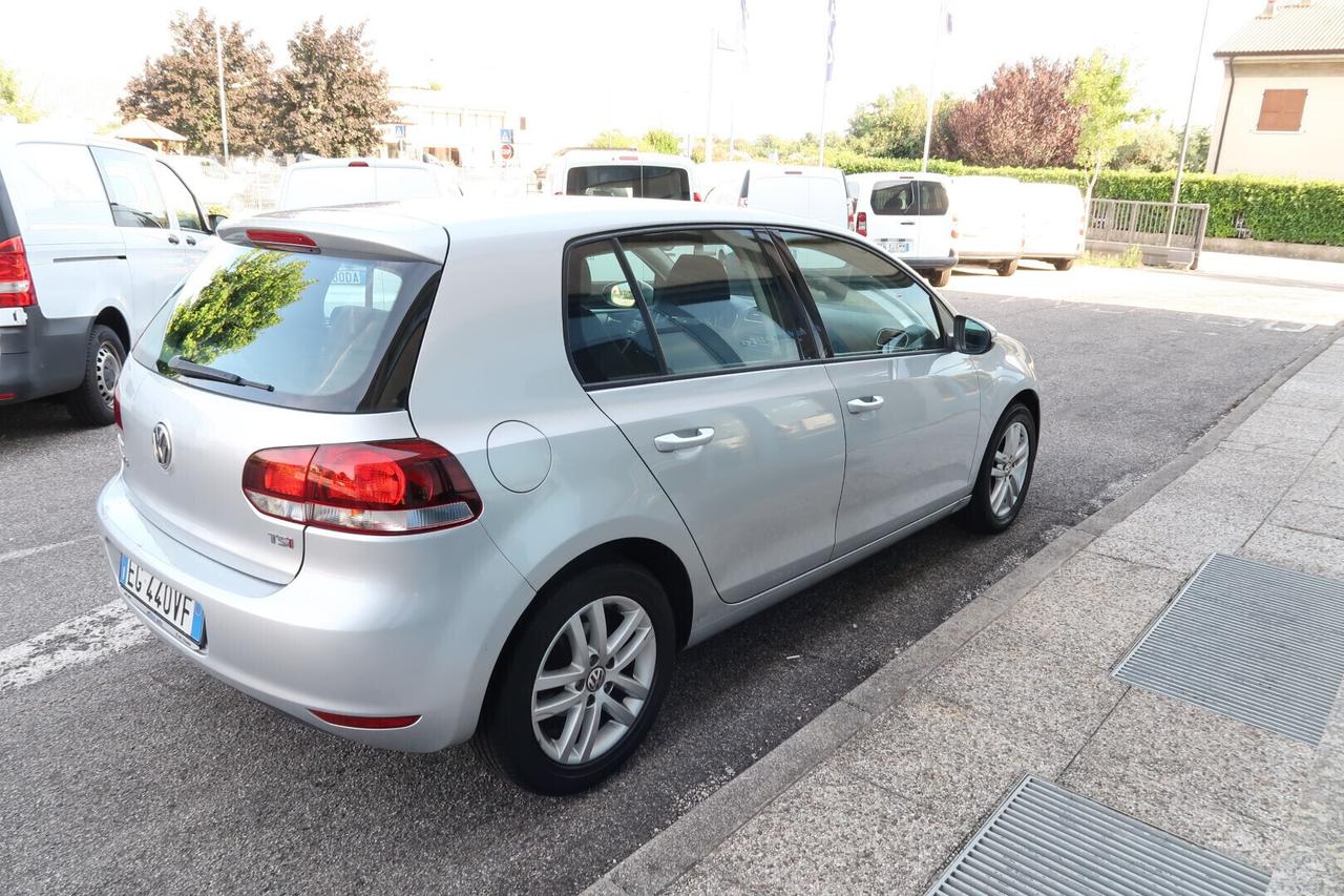 Volkswagen Golf 1.4 TSI DSG 5p. Highline