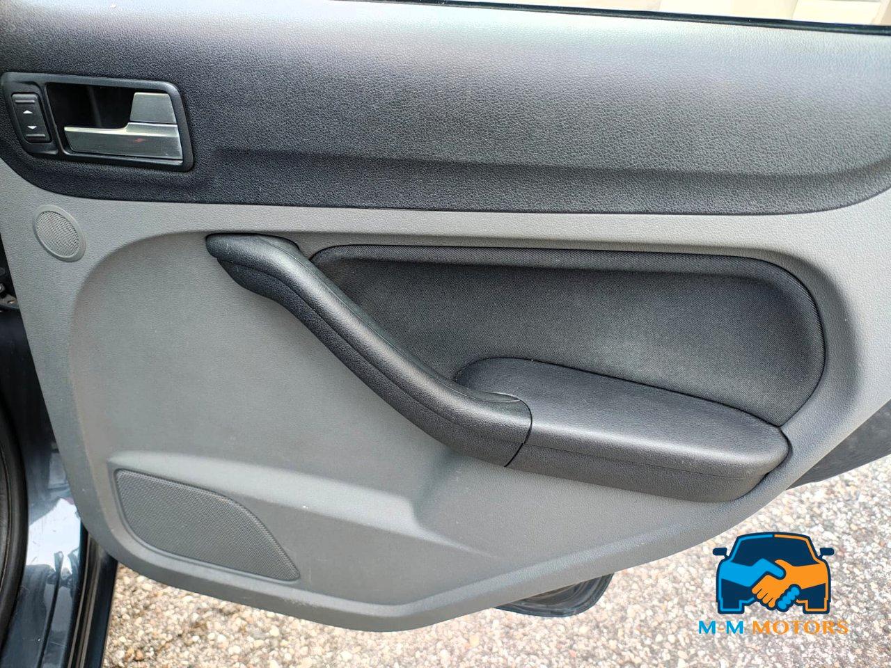 Ford Focus Style Wagon 2.0 Titanium Gpl 145cv