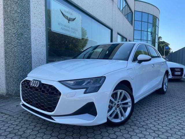 AUDI A3 SPB TFSIe 150 kW Stronic Business Advan NO VINCOLI