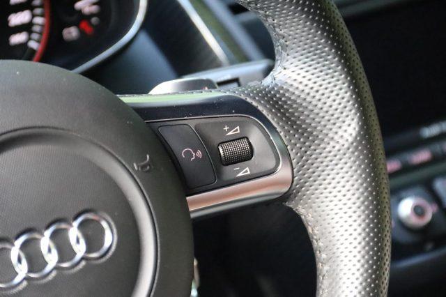 AUDI R8 Spyder 5.2 V10 FSI quattro R tronic