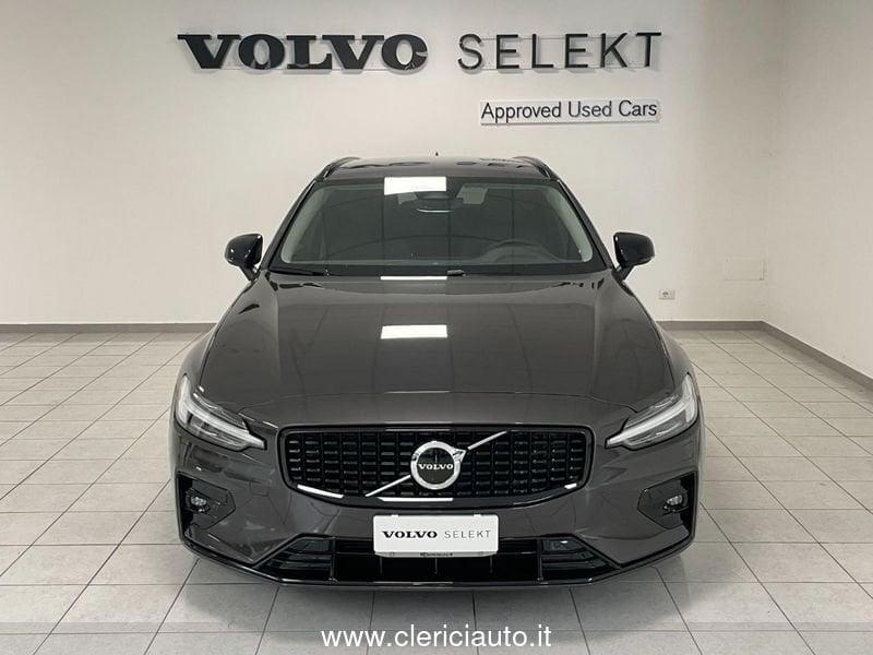 Volvo V60 B4 (d) automatico Plus Dark