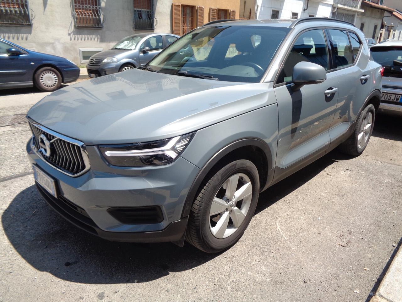 Volvo XC40 T3 Momentum