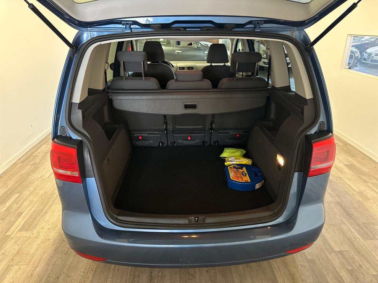 Volkswagen Touran Business 1.6 TDI DSG Comfortline