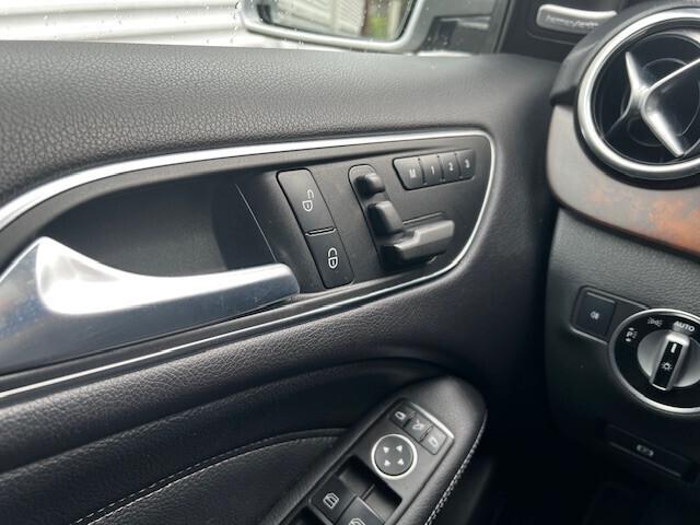 Mercedes-benz B 200 BlueEFFICIENCY Premium