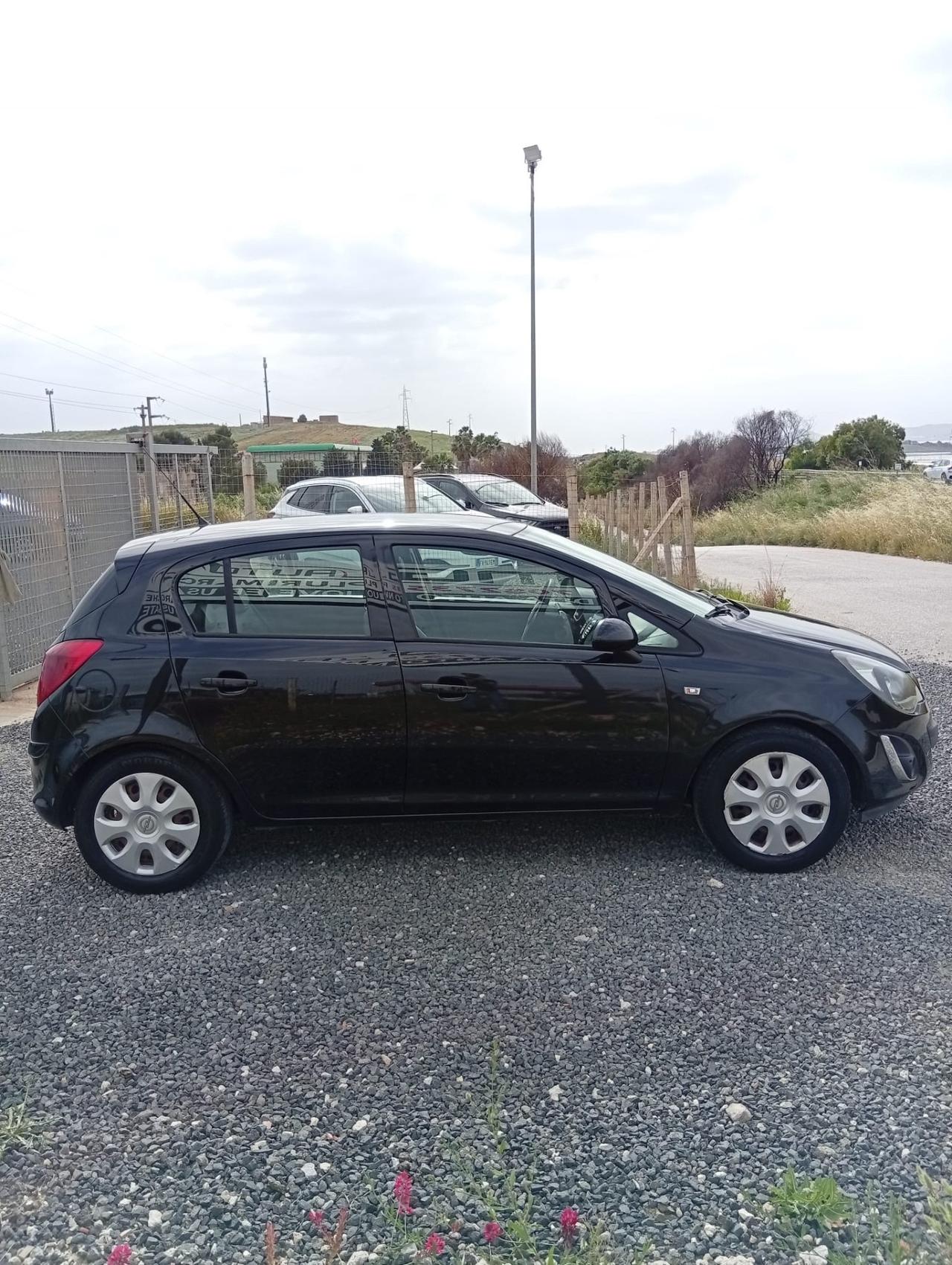 Opel Corsa 1.2 5 porte Edition