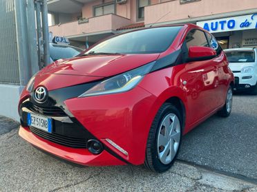 TOYOTA Aygo 1.0 70Cv 5porte X-Play UNICO PROPRIETARIO