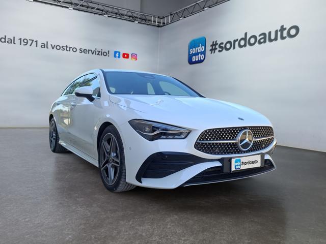 MERCEDES-BENZ CLA 200 d Automatic Shooting Brake AMG Line Premium