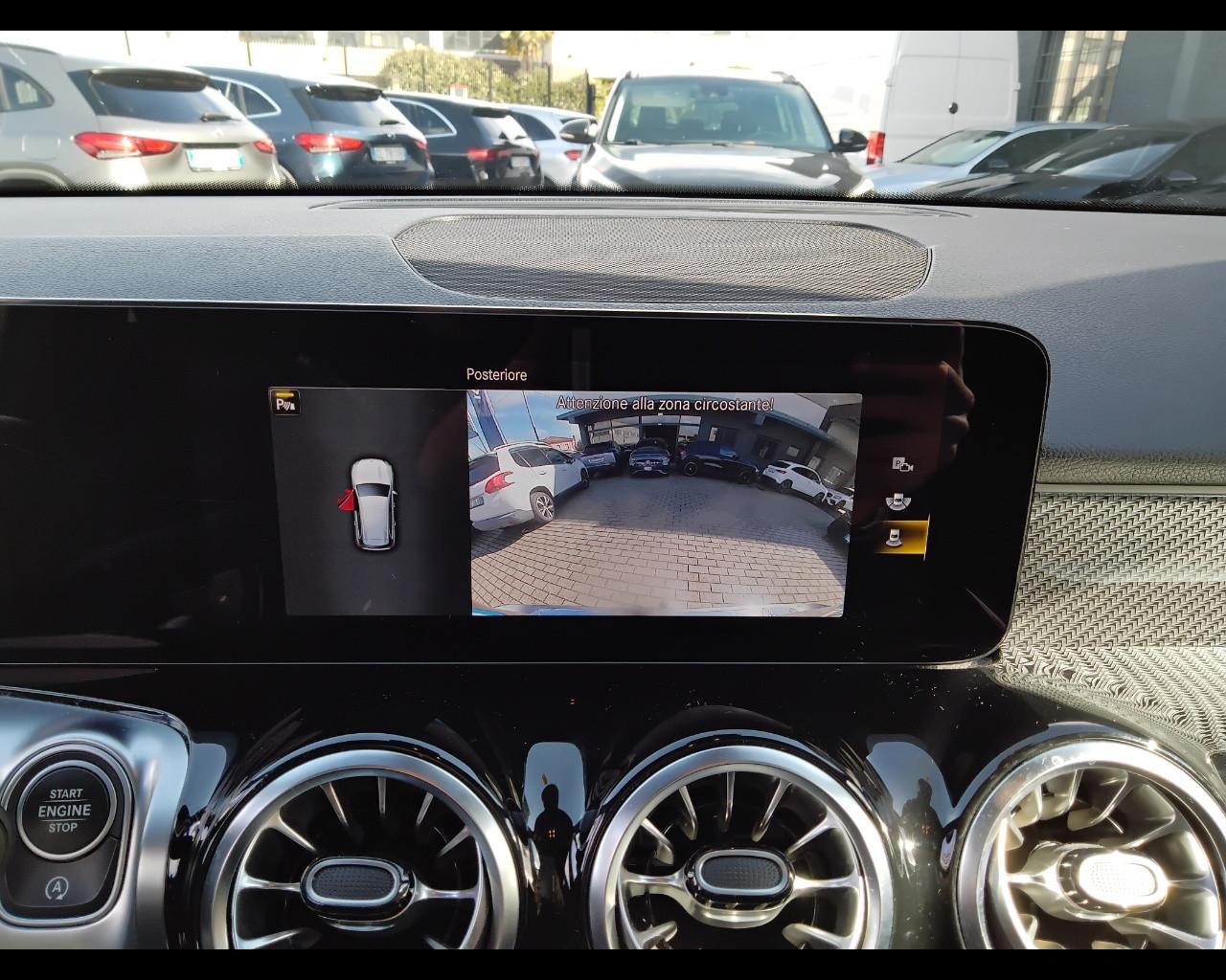 Mercedes-Benz GLB - X247 2019 - GLB 200 d Premium auto