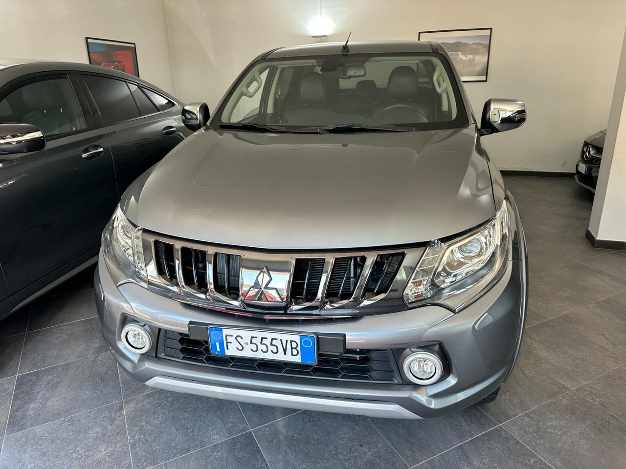 Mitsubishi L200 2.4 DI-D/181CV Double Cab Spartan Hp SDA Special Ed.