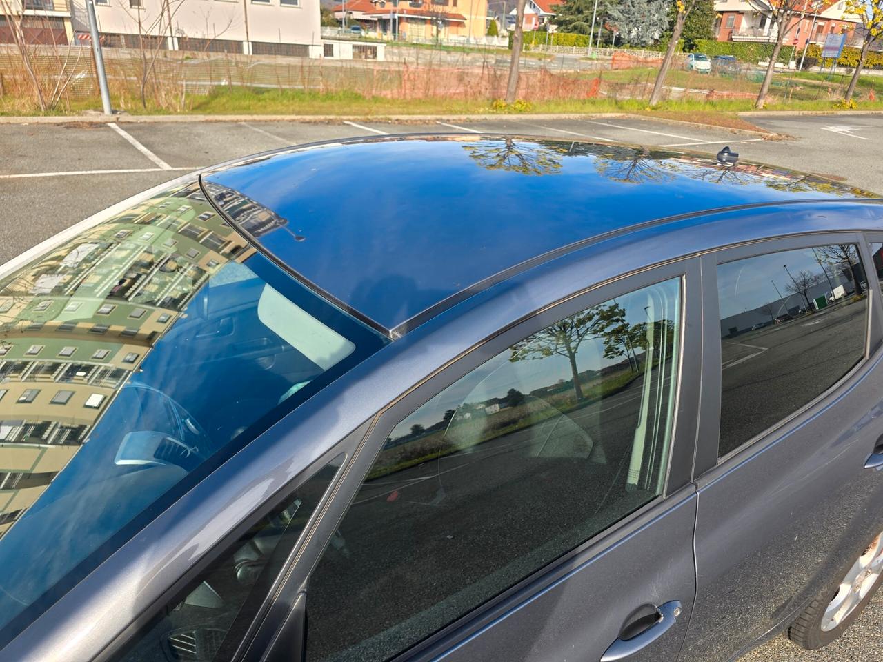 Kia Venga 1.4 CVVT EX ISG SENSORI BLUETOOTH FULL OPTIONAL