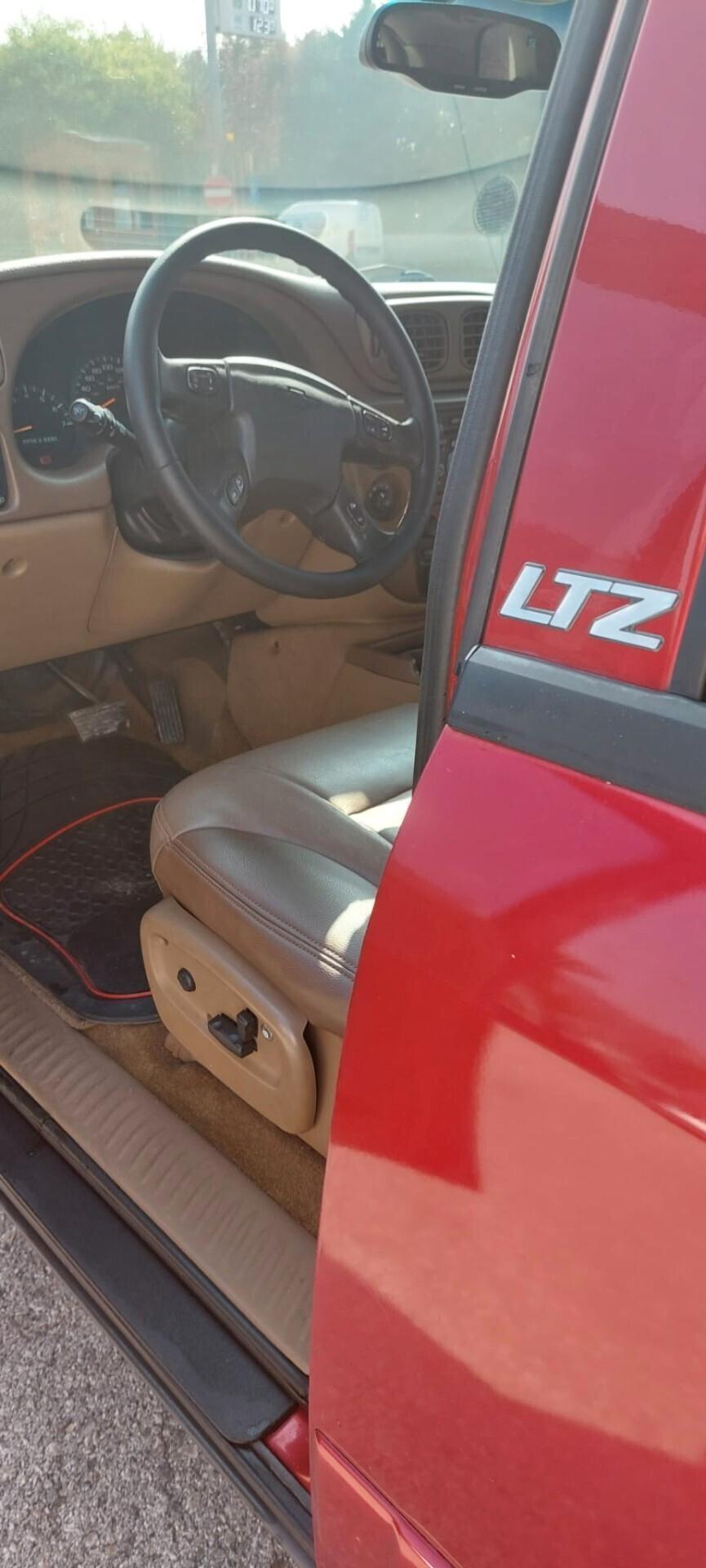 Chevrolet Trail Blazer 4.2 L6 LTZ Benzina