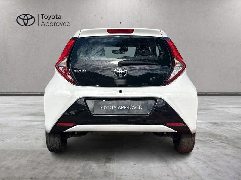 Toyota Aygo Aygo 5p 1.0 x-cool 72cv