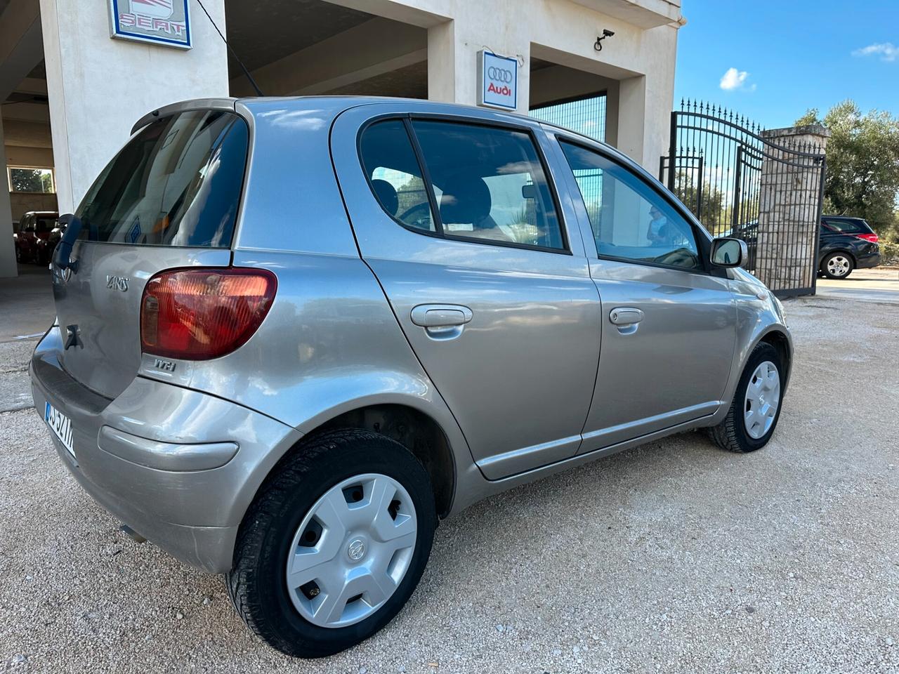 Toyota Yaris 1.3 Benz 5PT 2005 Uniprop