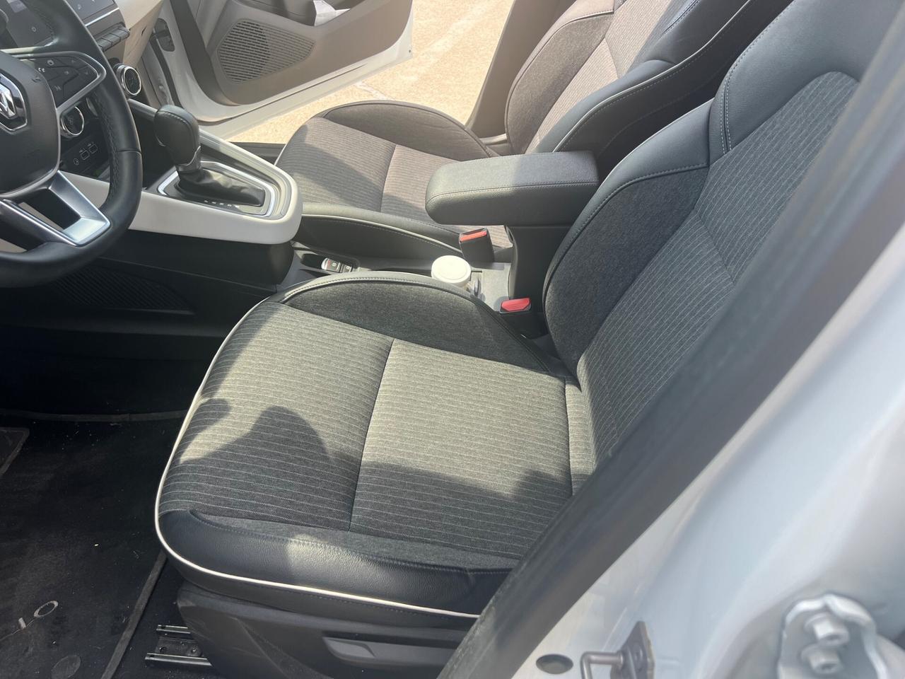 Renault Clio Full Hybrid E-Tech 145 CV 5 porte Evolution