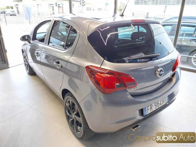 OPEL Corsa 1.4 90CV GPL Tech 5 porte Black Edition