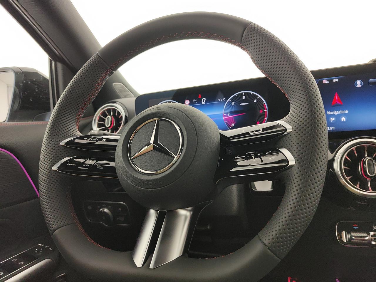 Mercedes-Benz GLA 200 d