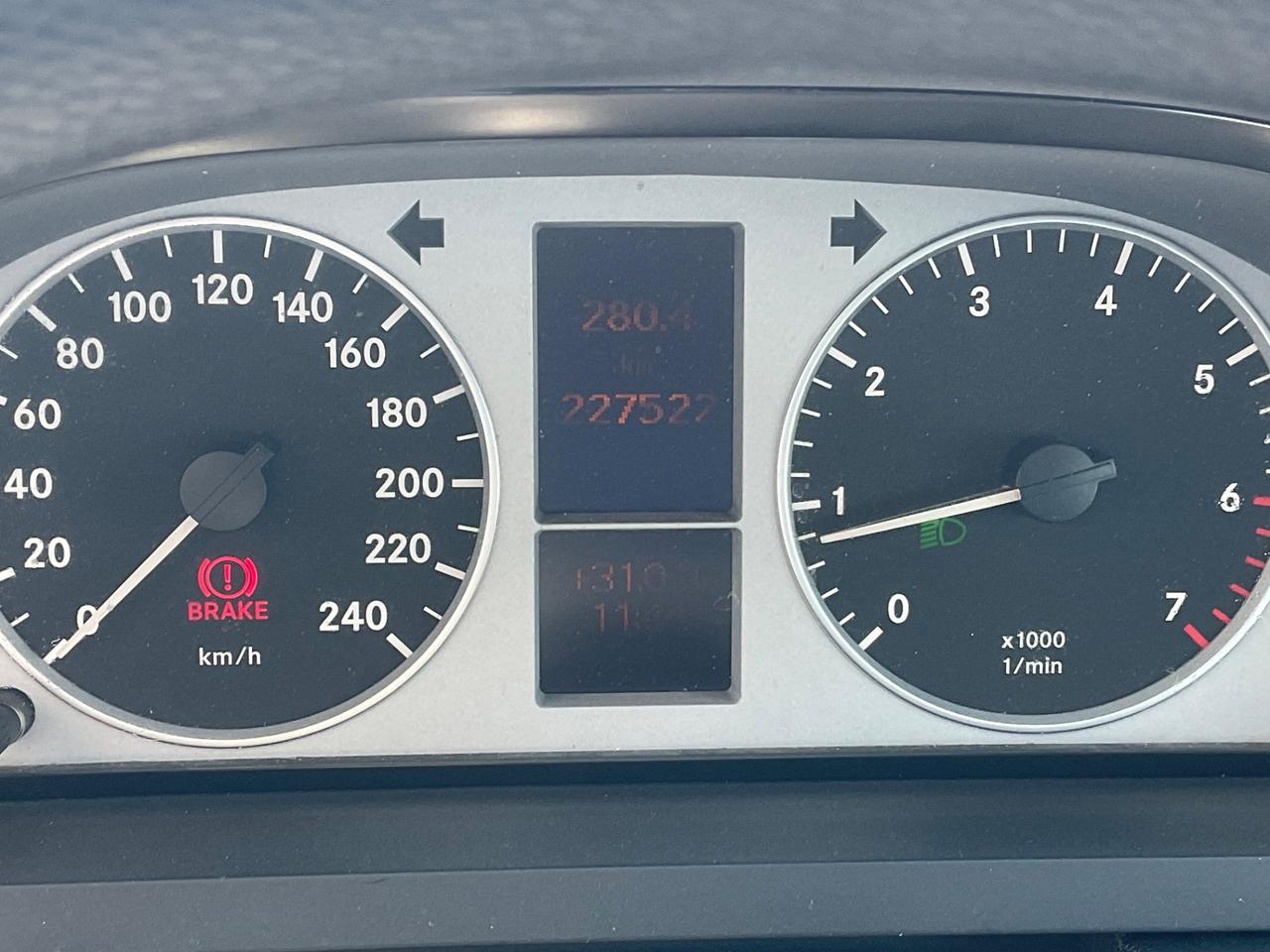 Mercedes-benz B 180 BlueEFFICIENCY Executive