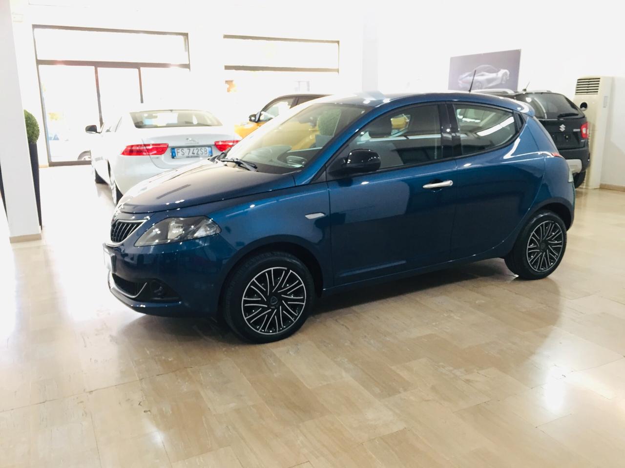 LANCIA Ypsilon 1.0 FireFly 5p. S&S Hybrid