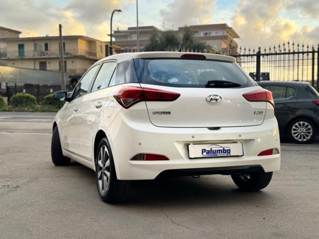 HYUNDAI i20 1.1 CRDi 12V 5 porte Style IDEALE PER NEOPATENTATI