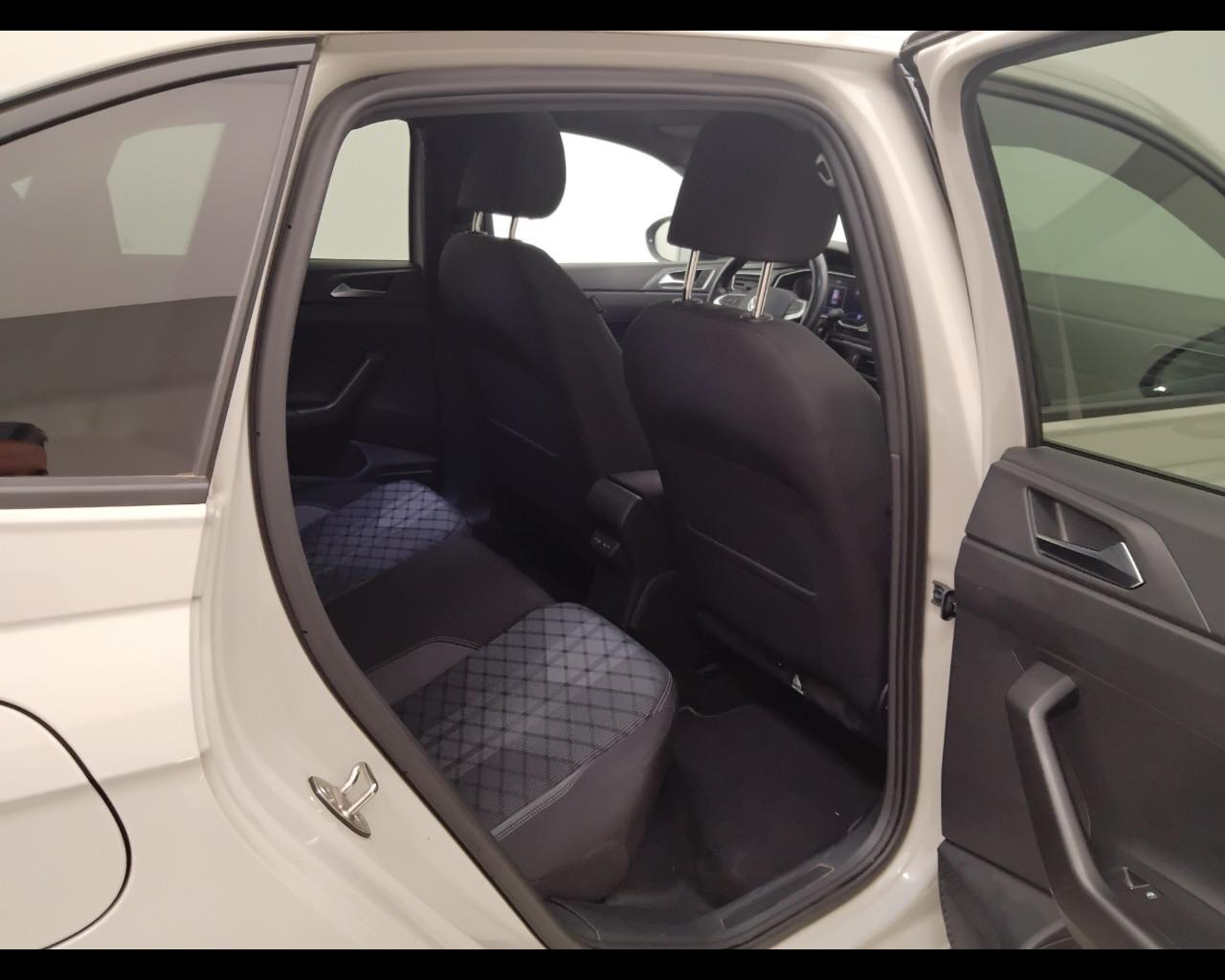 VOLKSWAGEN Taigo - Taigo 1.0 tsi R-Line 110cv