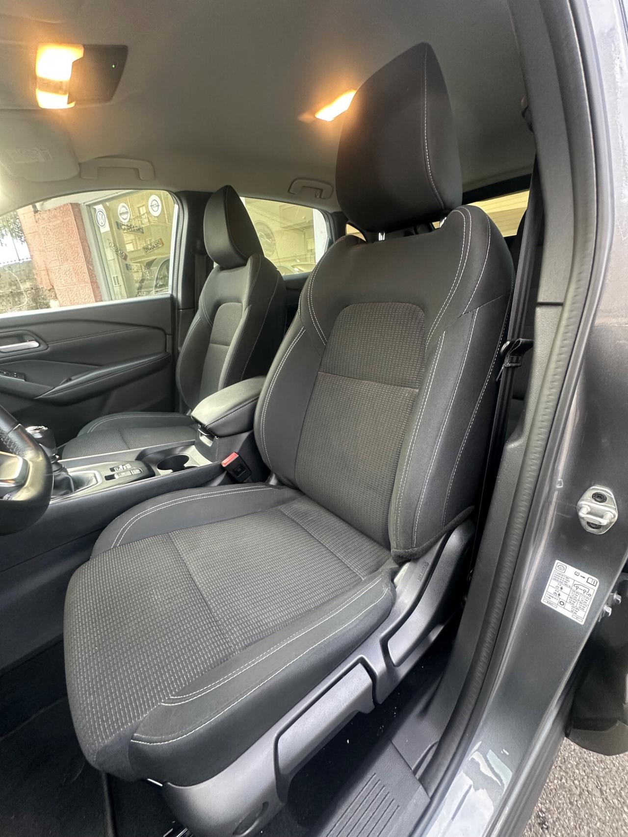 Nissan Qashqai MHEV 140 CV Business
