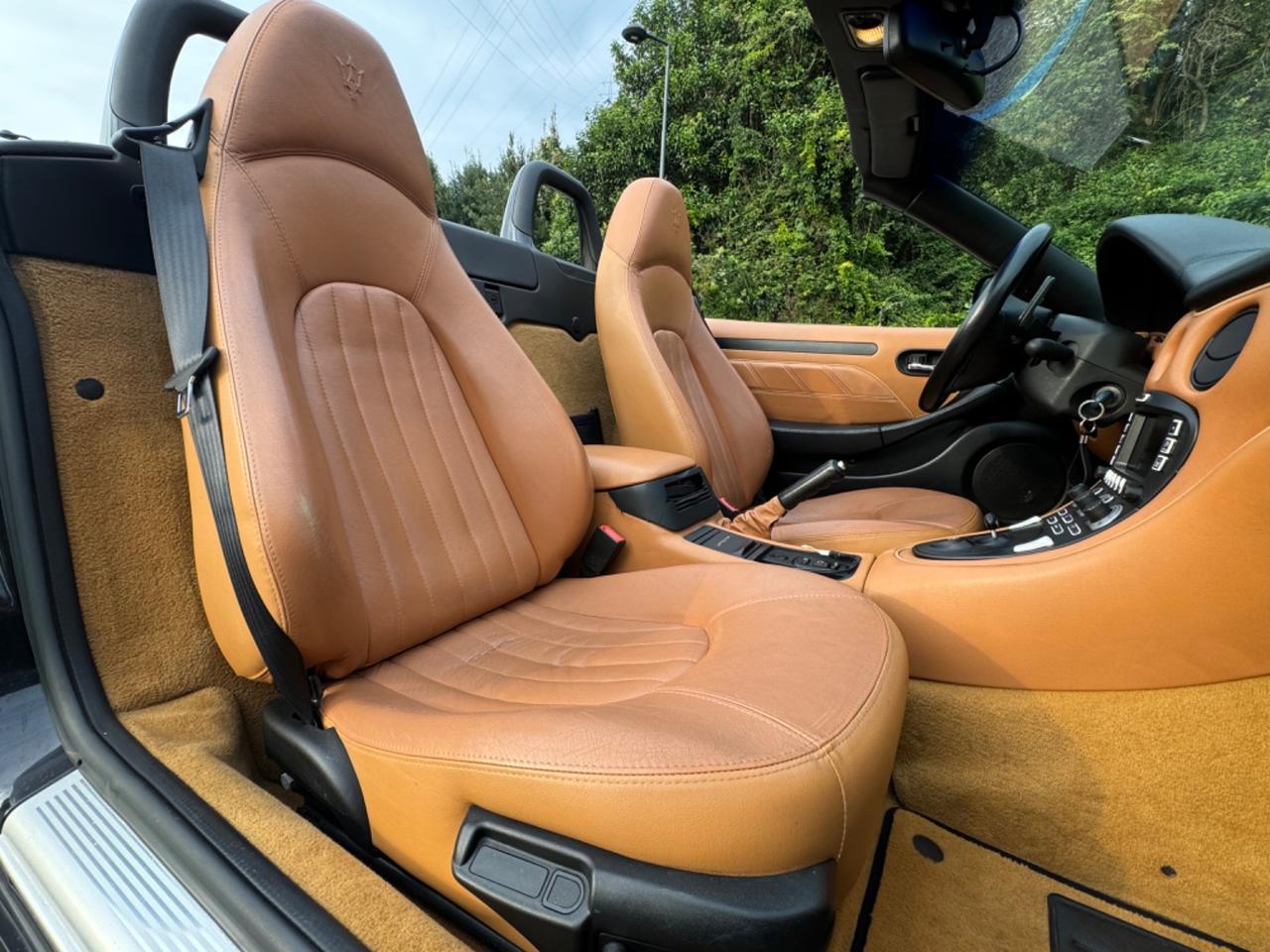 Maserati Spyder 4.2 V8 32V Cambiocorsa - Book Service