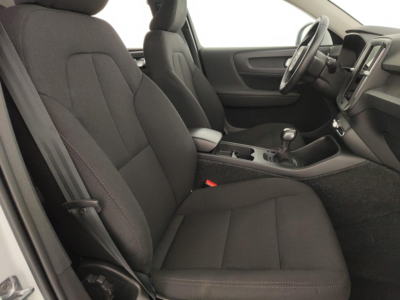 VOLVO XC40 1.5 t2 Momentum Core my21