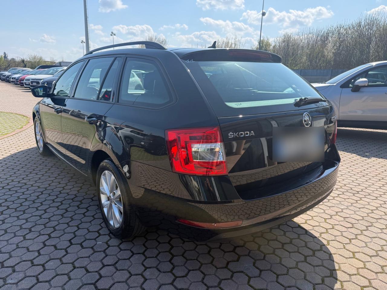 Skoda Octavia 1.5 DSG Wagon Ambition G-Tec OK NEOPATENTATI